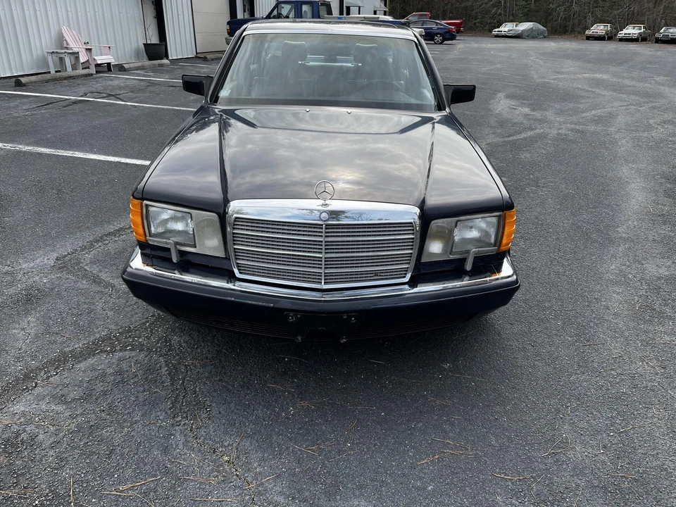 1987 Mercedes-Benz W126 S-Class Sedan - Image 5 of 31