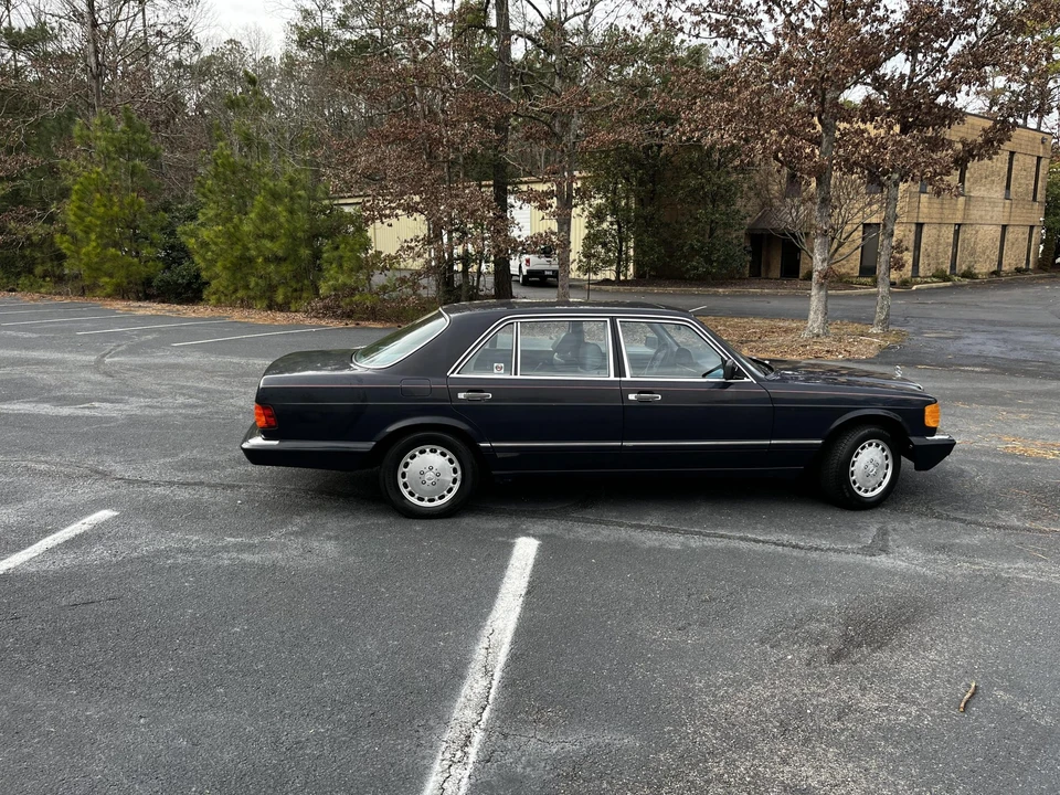 1987 Mercedes-Benz W126 S-Class Sedan - Image 7 of 31