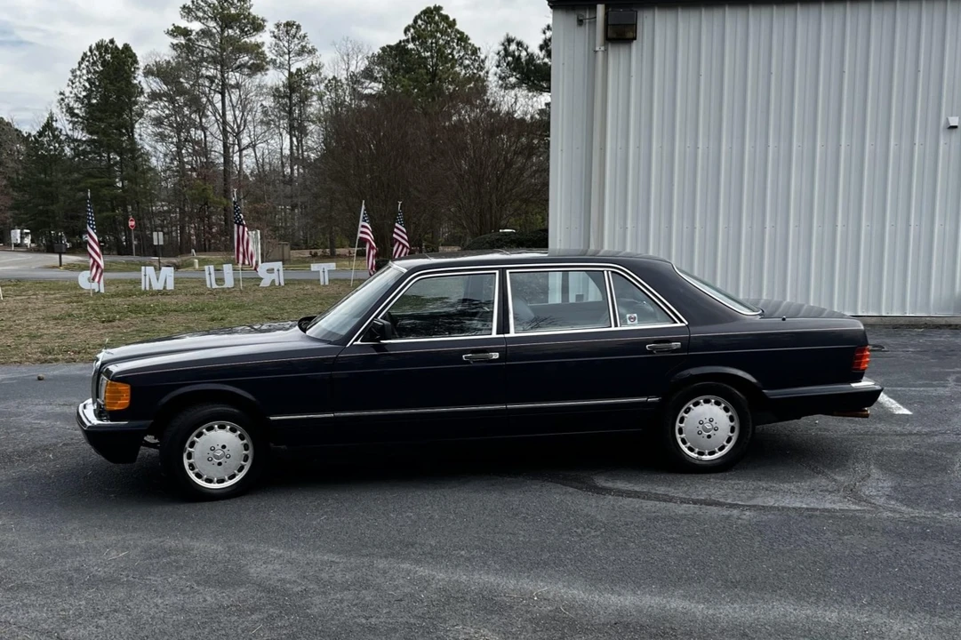 1987 Mercedes-Benz W126 S-Class Sedan - Image 12 of 31