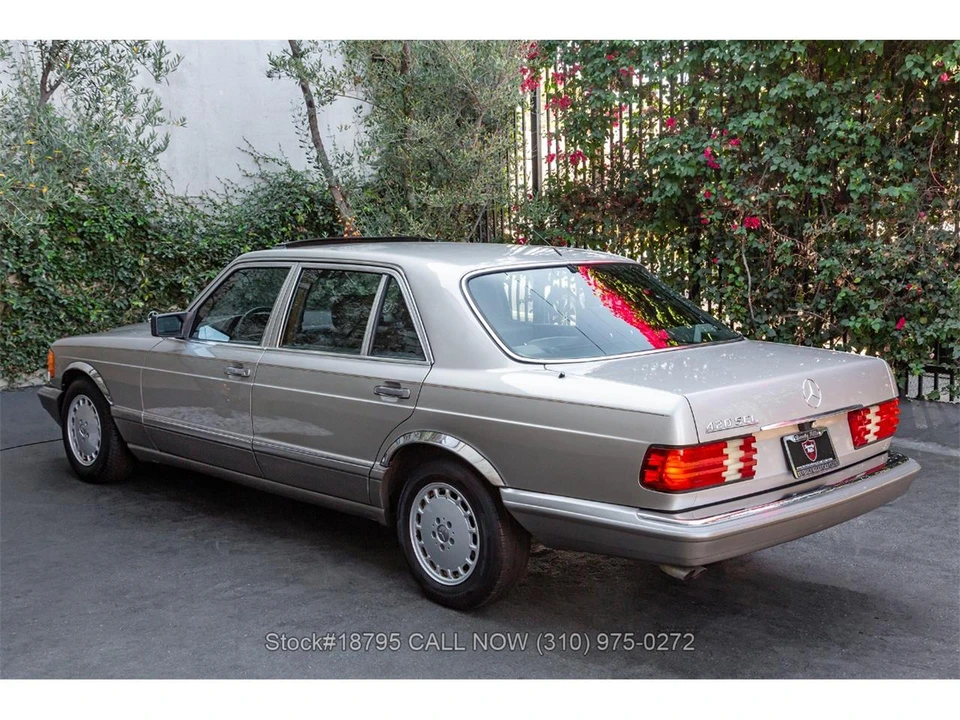 1987 Mercedes-Benz W126 S-Class Sedan - Image 6 of 31