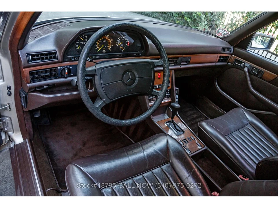1987 Mercedes-Benz W126 S-Class Sedan - Image 16 of 31