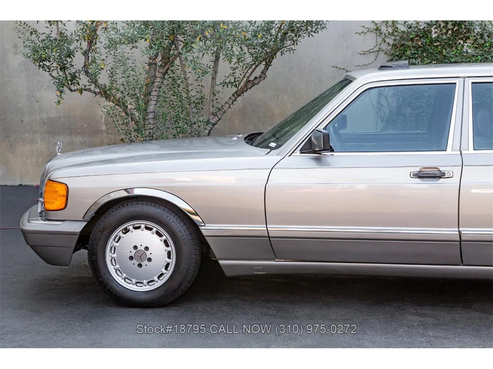 1987 Mercedes-Benz W126 S-Class Sedan - Image 11 of 31
