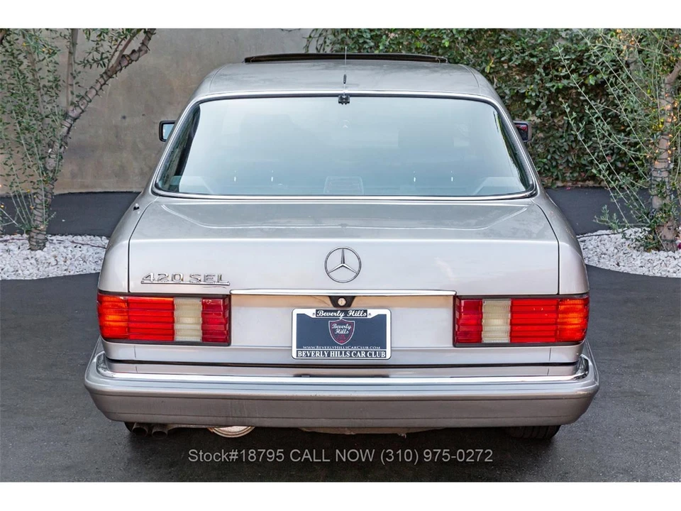 1987 Mercedes-Benz W126 S-Class Sedan - Image 5 of 31