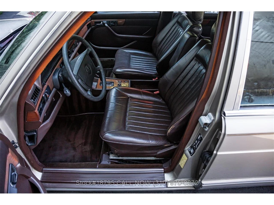 1987 Mercedes-Benz W126 S-Class Sedan - Image 15 of 31