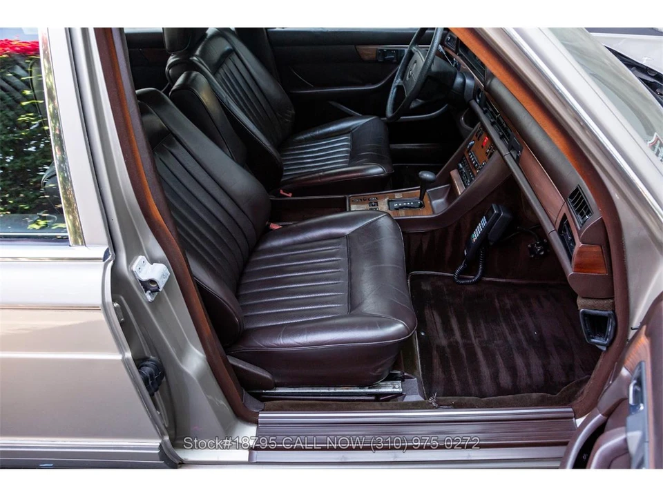 1987 Mercedes-Benz W126 S-Class Sedan - Image 23 of 31