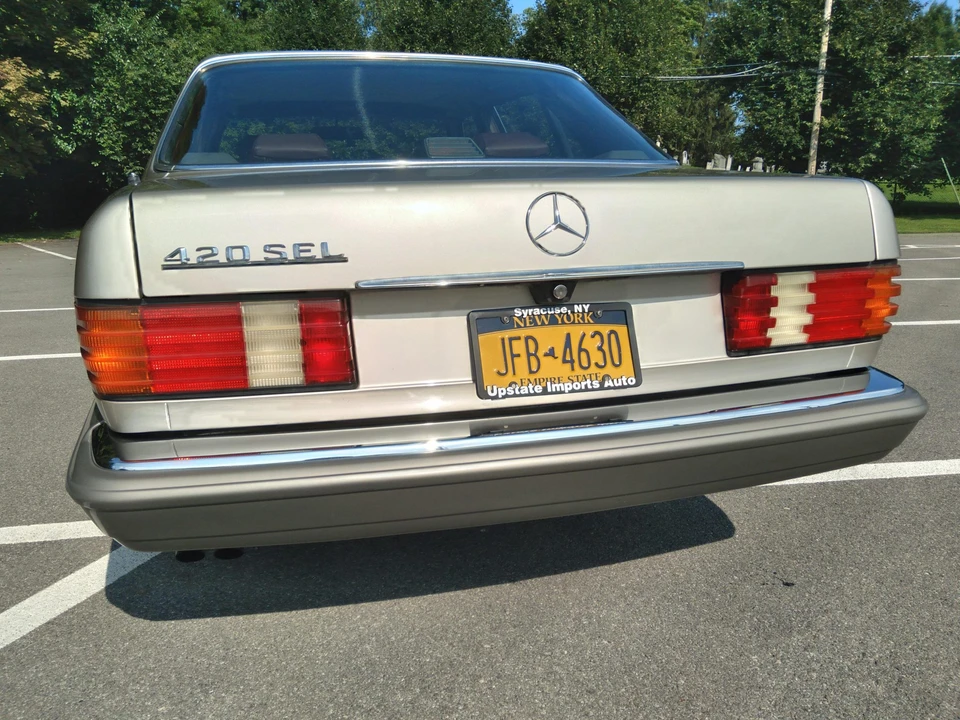 1987 Mercedes-Benz W126 S-Class Sedan - Image 23 of 31
