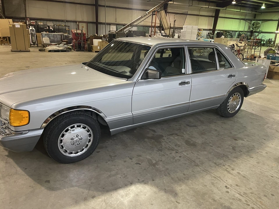 1987 Mercedes-Benz W126 S-Class Sedan - Image 23 of 31