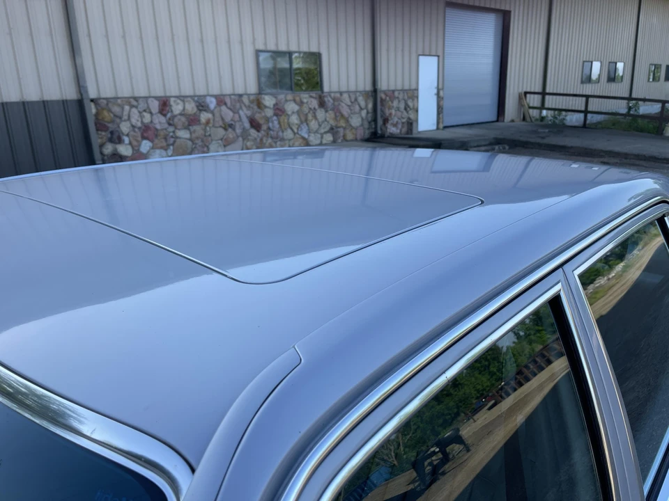 1987 Mercedes-Benz W126 S-Class Sedan - Image 14 of 31