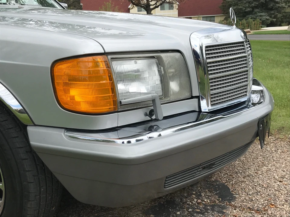1987 Mercedes-Benz W126 S-Class Sedan - Image 11 of 31