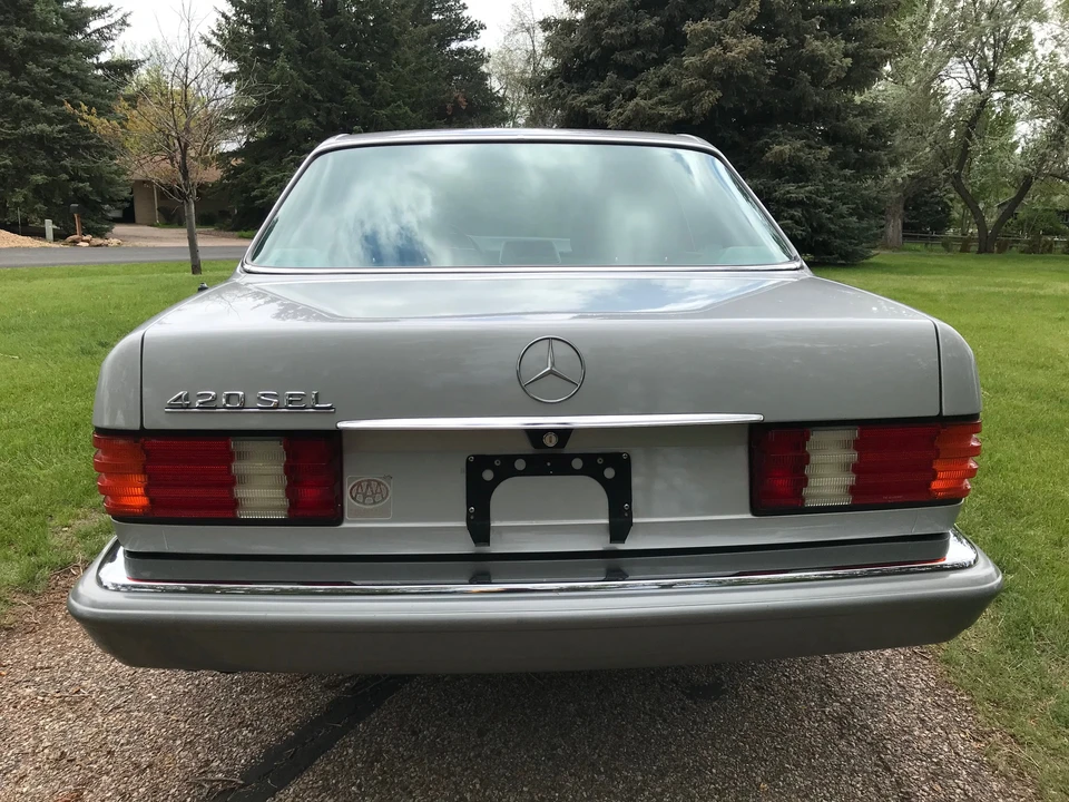 1987 Mercedes-Benz W126 S-Class Sedan - Image 7 of 31