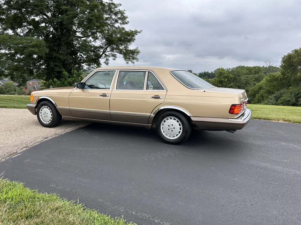 1987 Mercedes-Benz W126 S-Class Sedan - Image 17 of 31