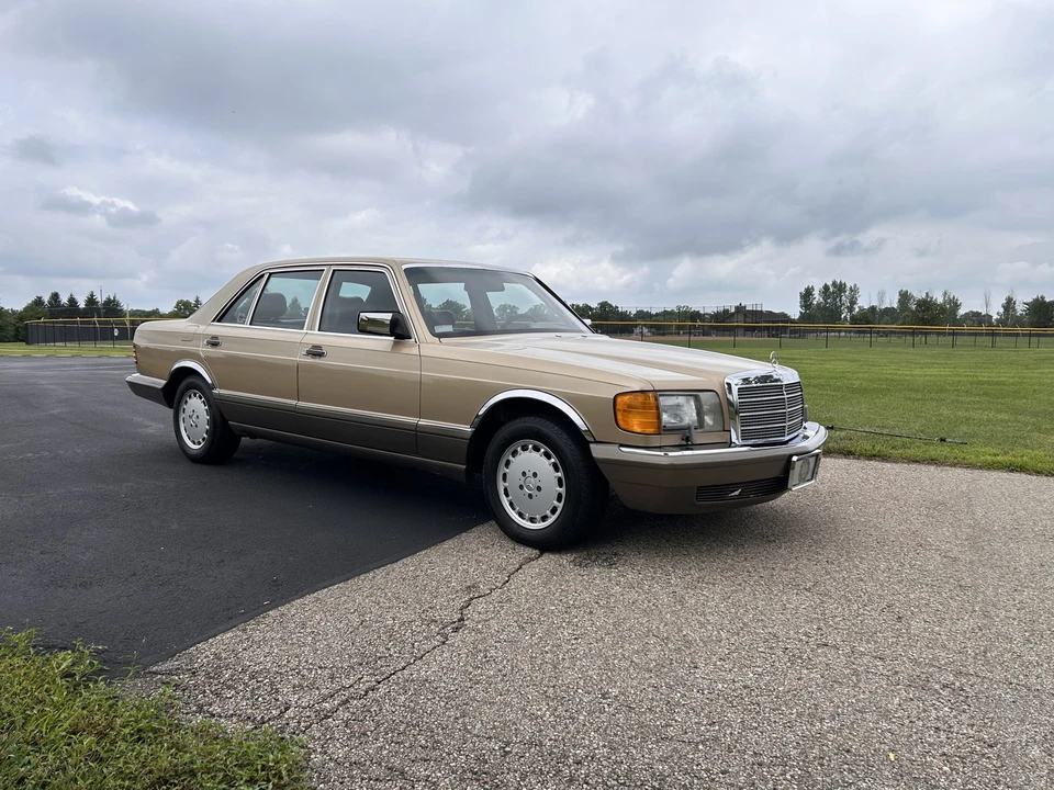 1987 Mercedes-Benz W126 S-Class Sedan - Image 9 of 31