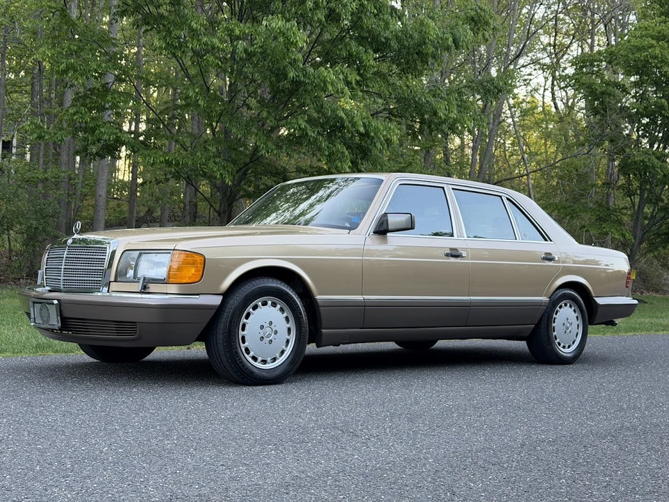 1987 Mercedes-Benz W126 S-Class Sedan - Image 3 of 31