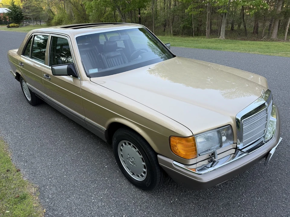 1987 Mercedes-Benz W126 S-Class Sedan - Image 30 of 31