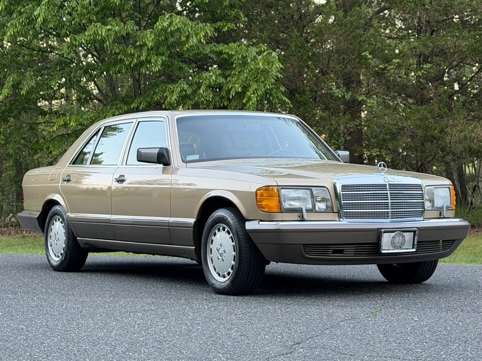 1987 Mercedes-Benz W126 S-Class Sedan - Image 9 of 31