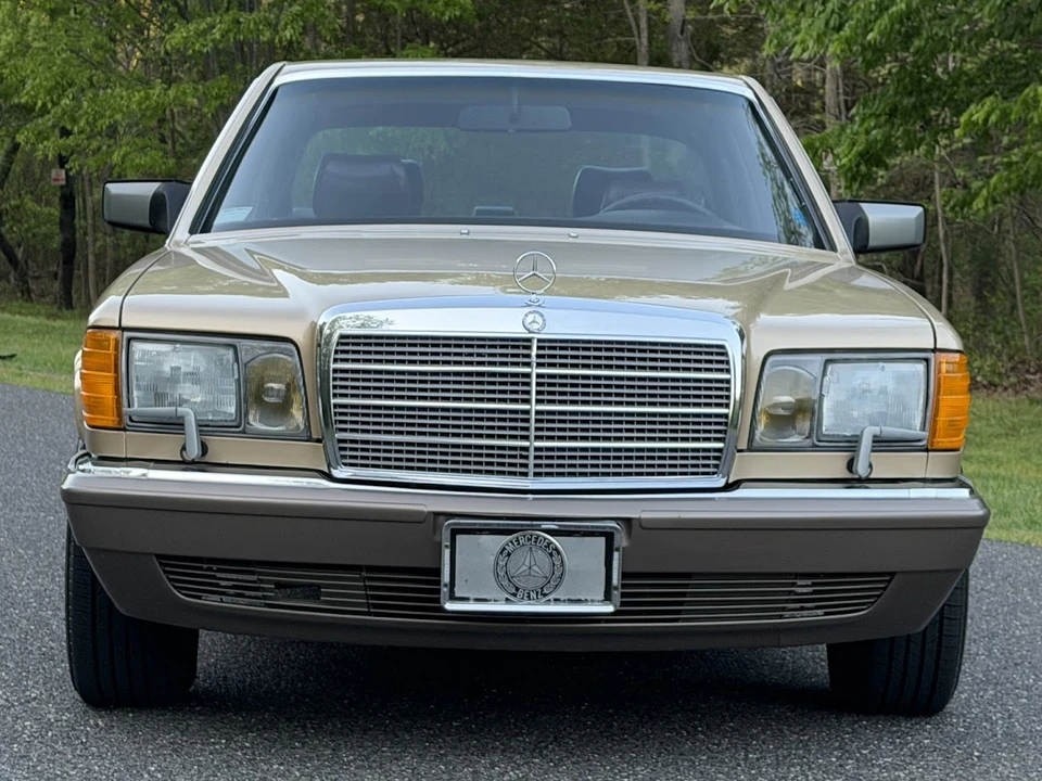 1987 Mercedes-Benz W126 S-Class Sedan - Image 7 of 31
