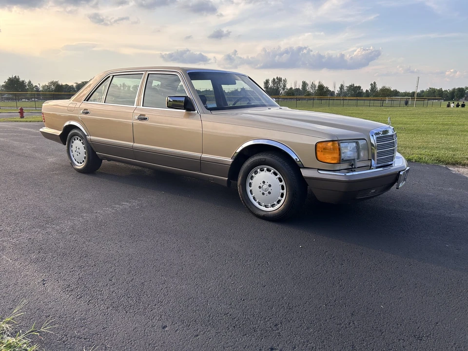 1987 Mercedes-Benz W126 S-Class Sedan - Image 10 of 31