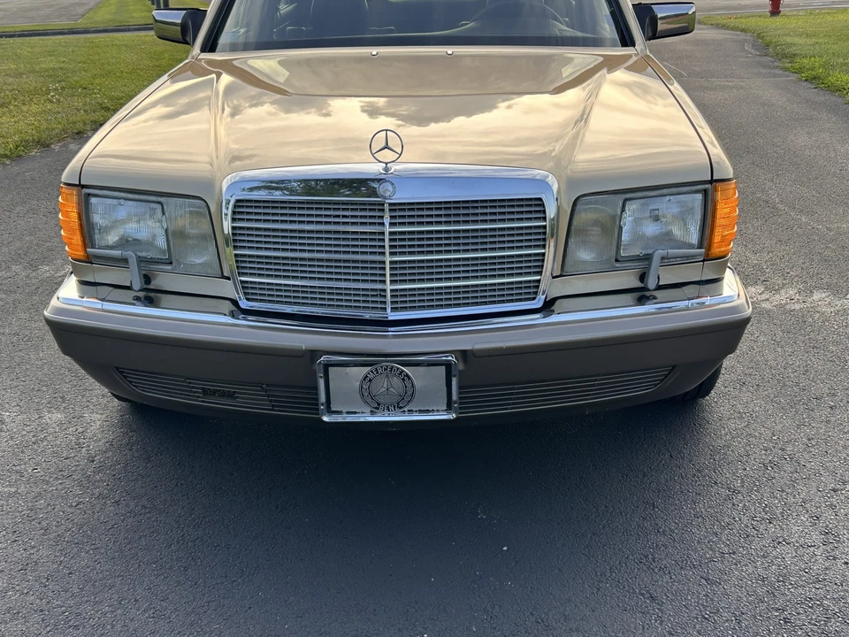 1987 Mercedes-Benz W126 S-Class Sedan - Image 20 of 31