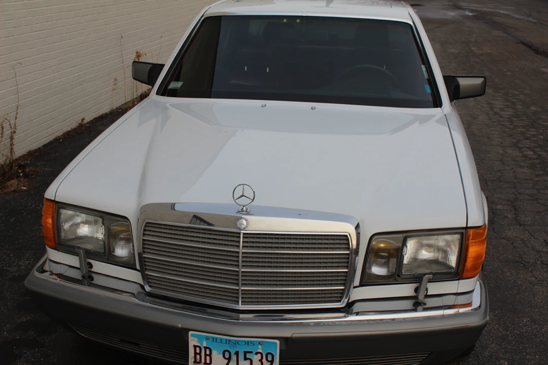 1987 Mercedes-Benz W126 S-Class Sedan - Image 11 of 31