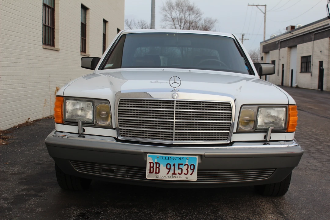 1987 Mercedes-Benz W126 S-Class Sedan - Image 12 of 31