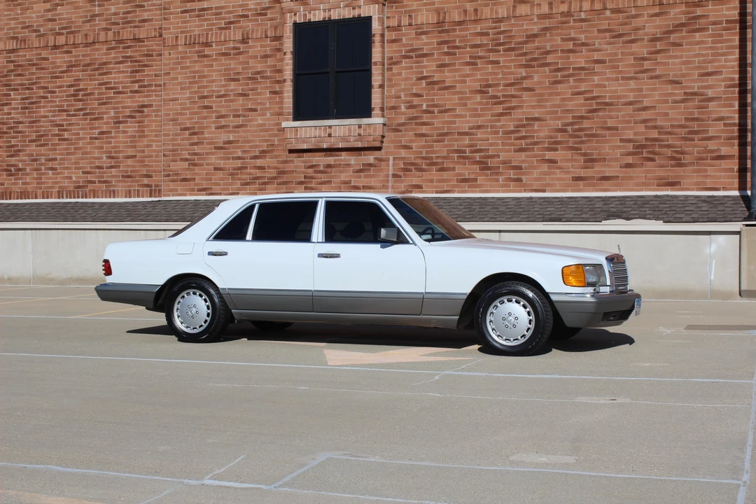 1987 Mercedes-Benz W126 S-Class Sedan - Image 23 of 31