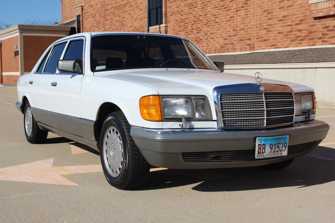 1987 Mercedes-Benz W126 S-Class Sedan - Image 15 of 31