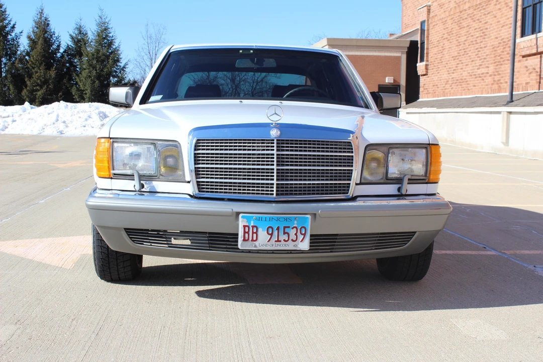 1987 Mercedes-Benz W126 S-Class Sedan - Image 14 of 31