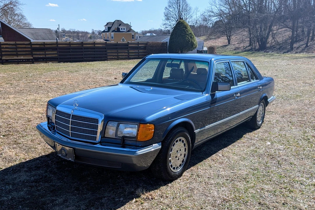1987 Mercedes-Benz W126 S-Class Sedan - Image 2 of 31