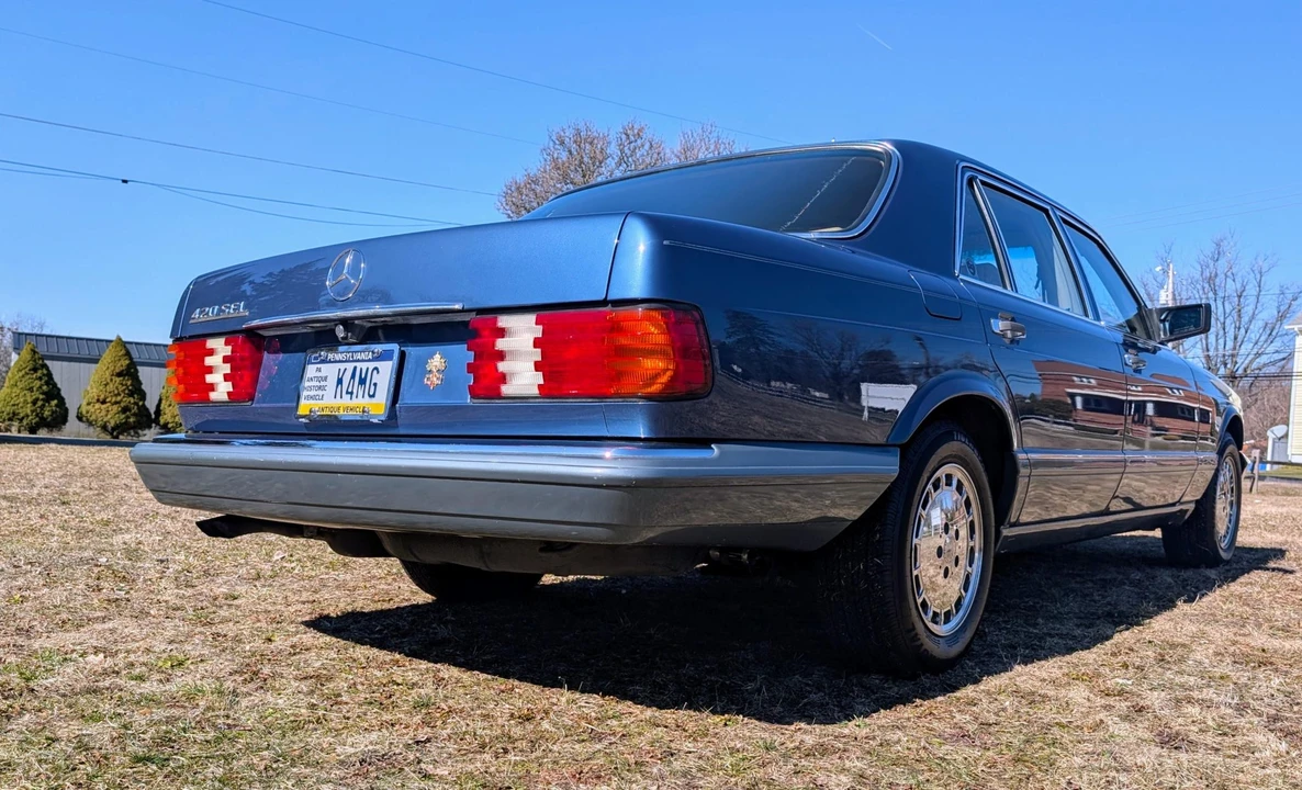 1987 Mercedes-Benz W126 S-Class Sedan - Image 16 of 31