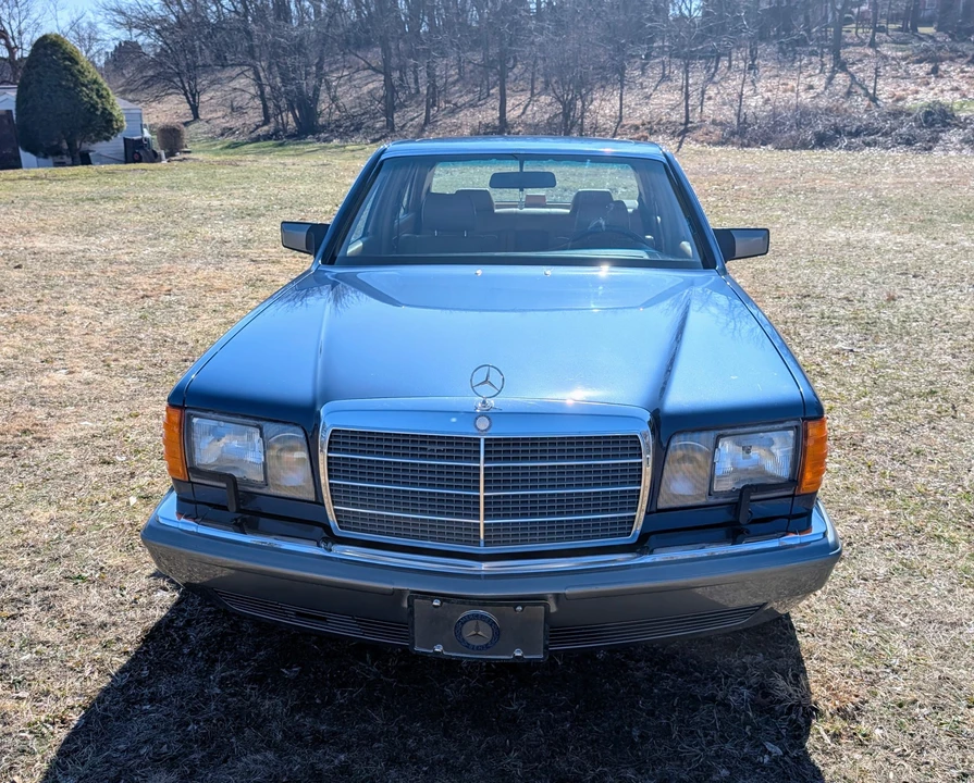 1987 Mercedes-Benz W126 S-Class Sedan - Image 4 of 31