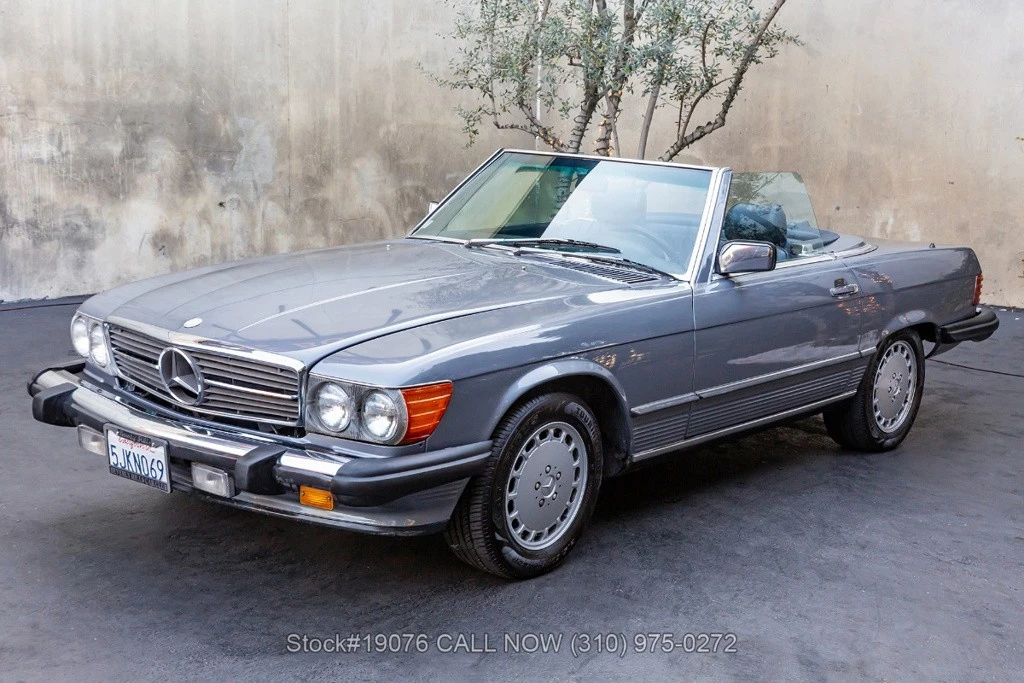 1987 Mercedes-Benz 500E & E500 - Image 8 of 12