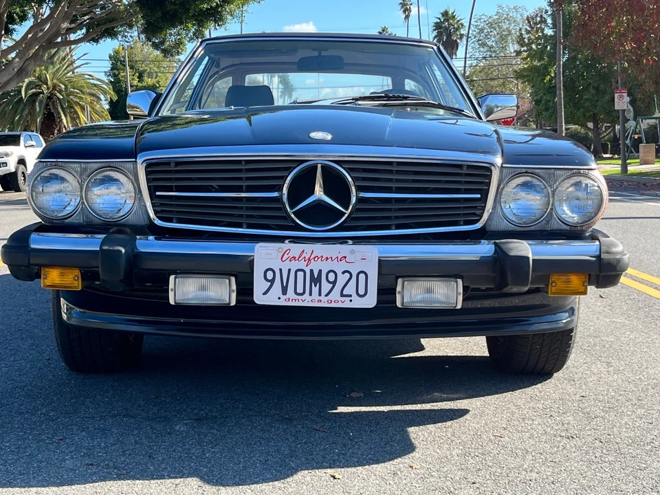 1987 Mercedes-Benz 500E & E500 - Image 8 of 20