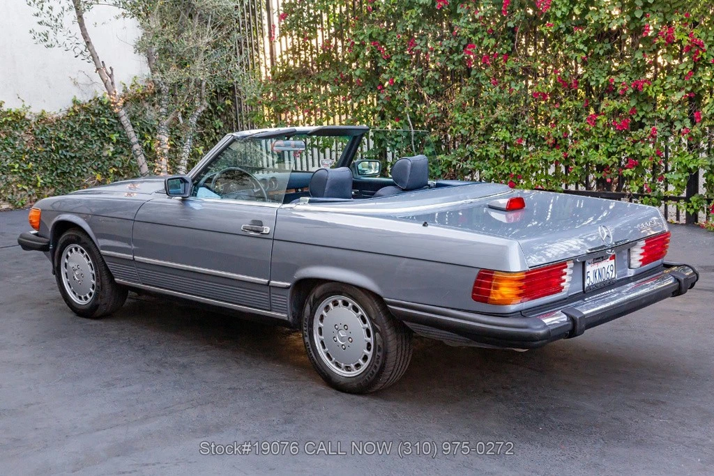 1987 Mercedes-Benz 500E & E500 - Image 7 of 12