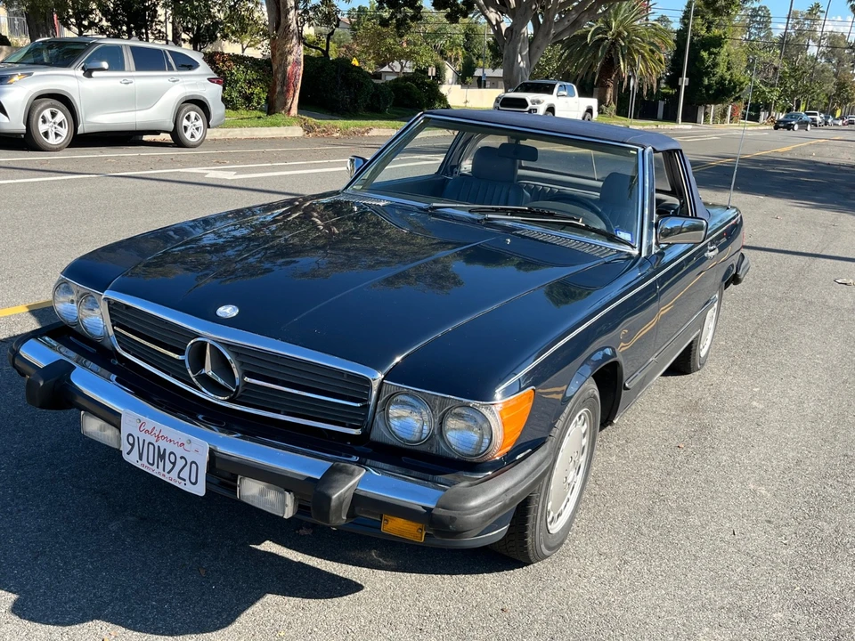 1987 Mercedes-Benz 500E & E500 - Image 9 of 20