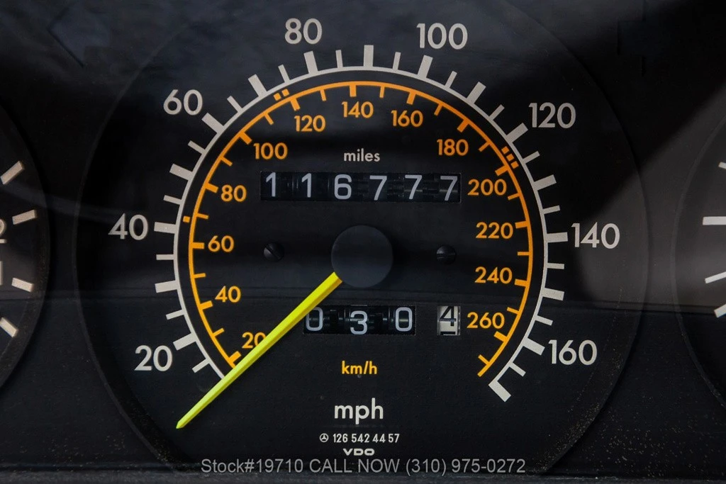 1987 Mercedes-Benz C126 S-Class Coupe - Image 20 of 24