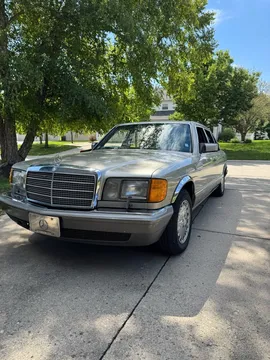 1987 Mercedes-Benz 560SEL