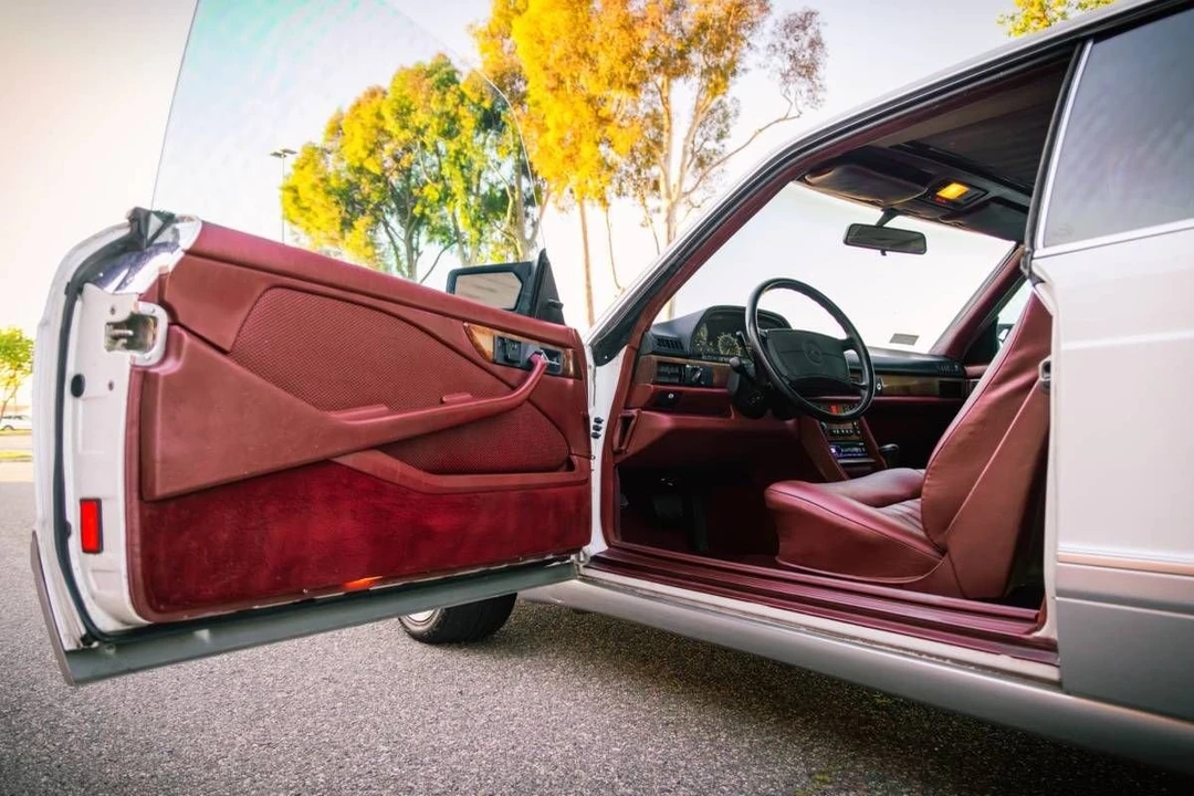 1987 Mercedes-Benz C126 S-Class Coupe - Image 11 of 15