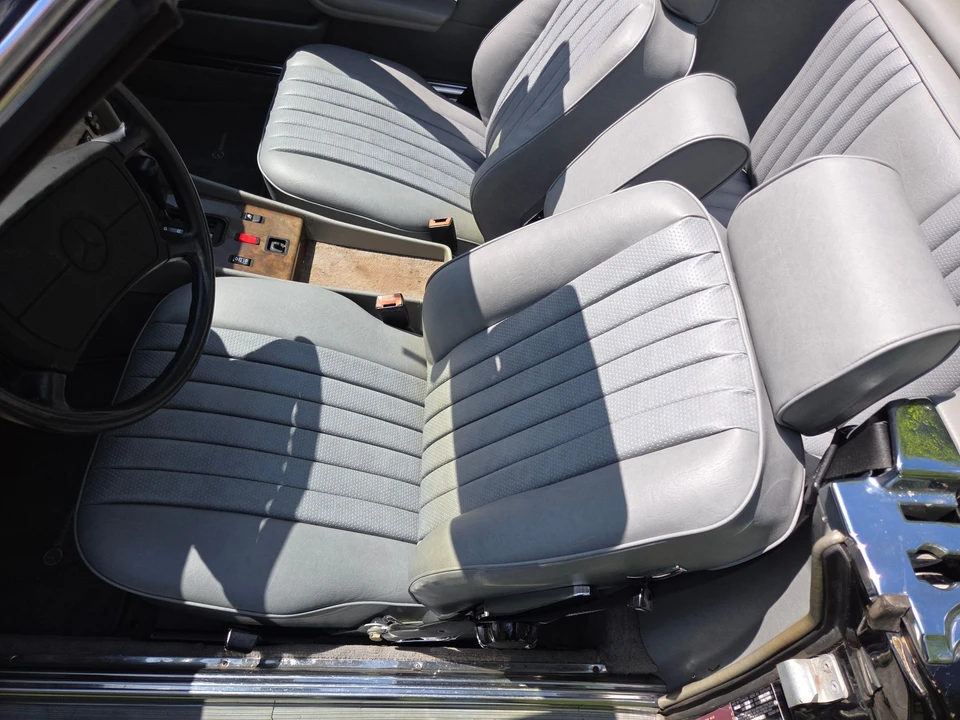 1987 Mercedes-Benz R107 SL-Class - Image 18 of 23