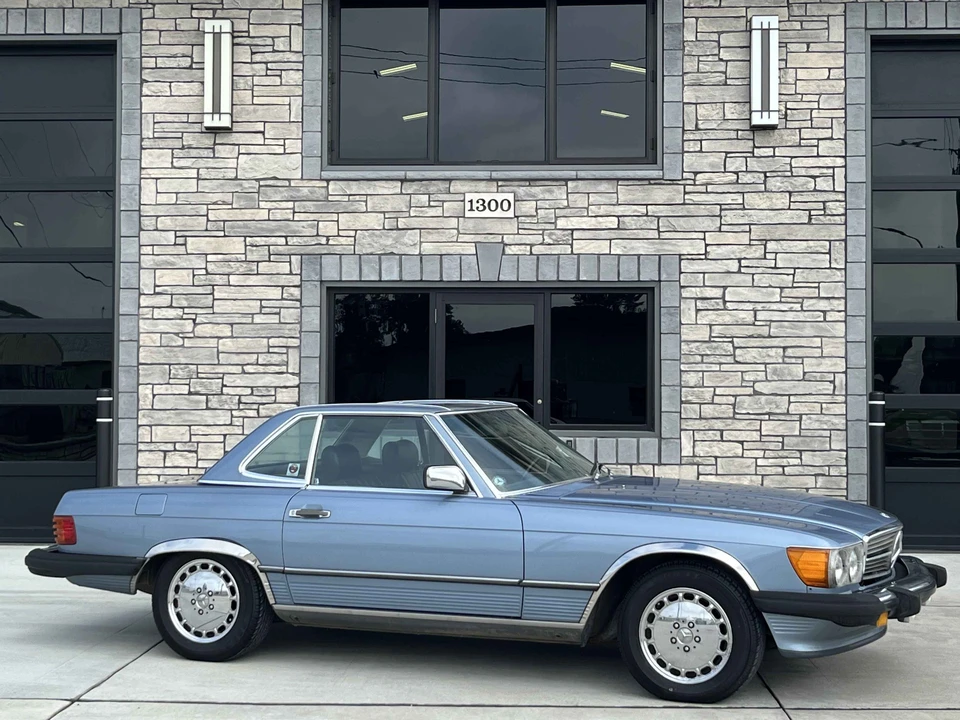 1987 Mercedes-Benz R107 SL-Class - Image 2 of 31