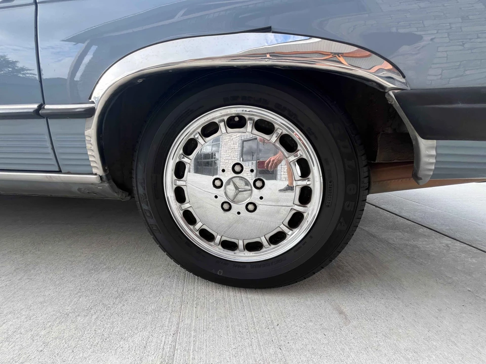 1987 Mercedes-Benz R107 SL-Class - Image 22 of 31