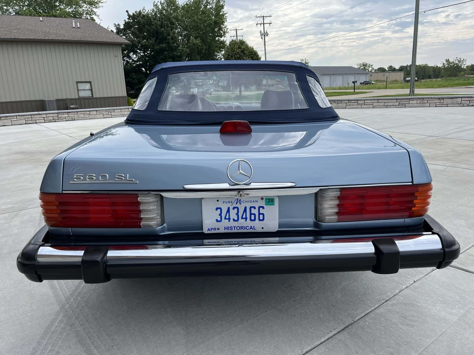 1987 Mercedes-Benz R107 SL-Class - Image 13 of 31