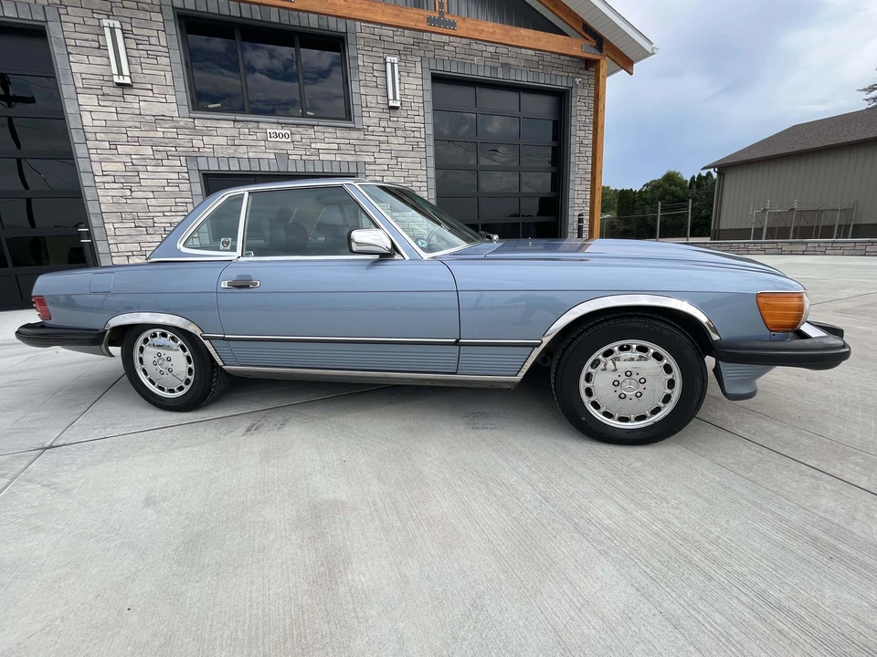 1987 Mercedes-Benz R107 SL-Class - Image 23 of 31