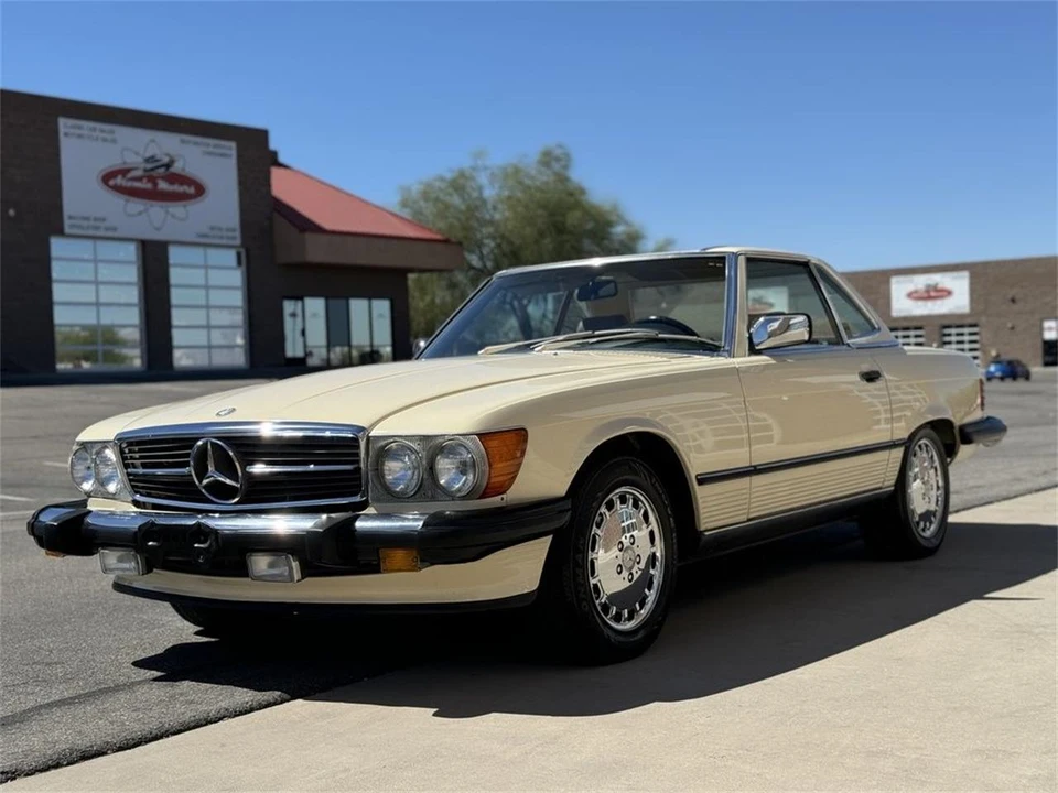 1987 Mercedes-Benz W126 S-Class Sedan - Image 9 of 25
