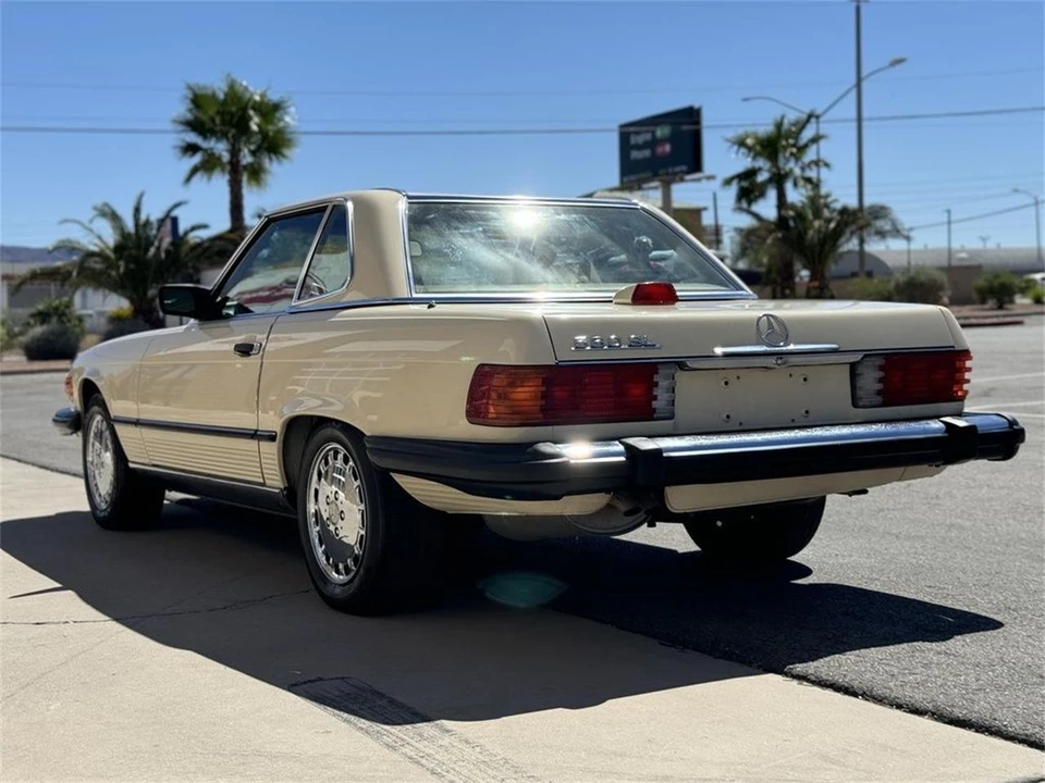 1987 Mercedes-Benz W126 S-Class Sedan - Image 7 of 25