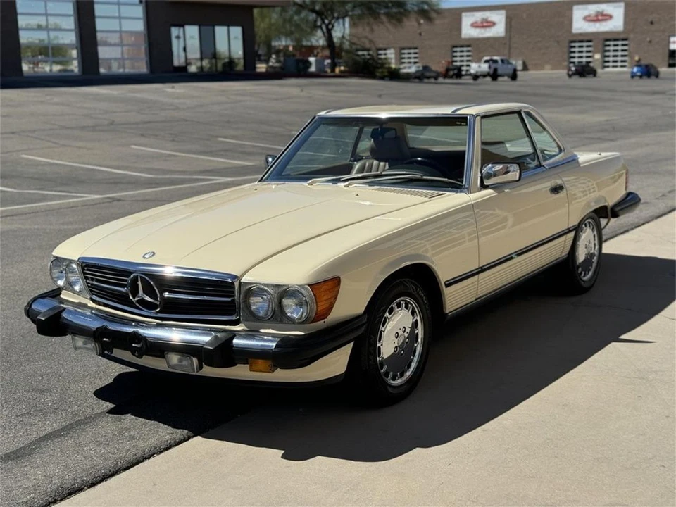 1987 Mercedes-Benz W126 S-Class Sedan - Image 10 of 25