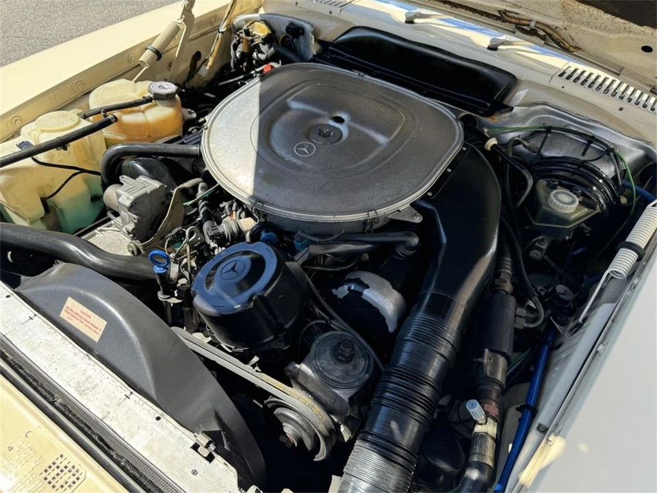 1987 Mercedes-Benz W126 S-Class Sedan - Image 23 of 25