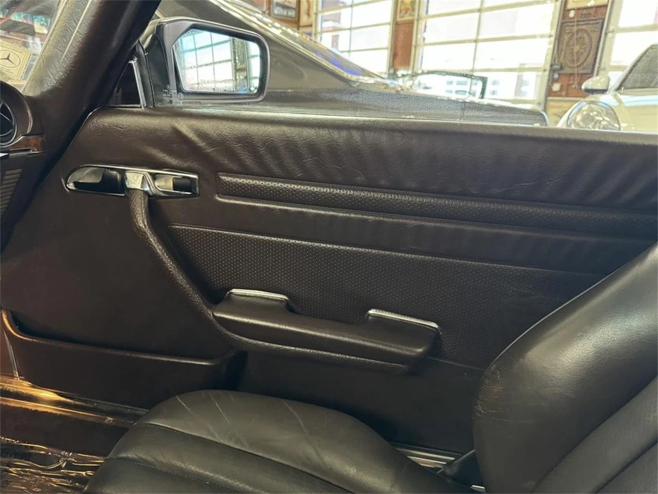 1987 Mercedes-Benz W126 S-Class Sedan - Image 11 of 28