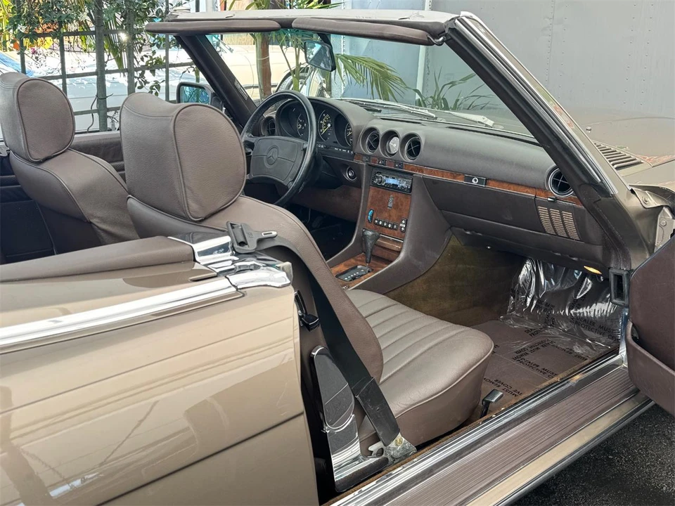 1987 Mercedes-Benz W126 S-Class Sedan - Image 23 of 31