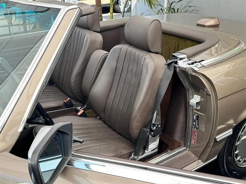 1987 Mercedes-Benz W126 S-Class Sedan - Image 27 of 31