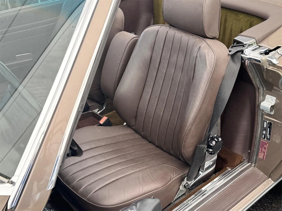 1987 Mercedes-Benz W126 S-Class Sedan - Image 28 of 31